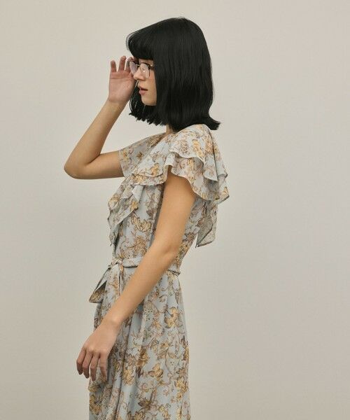 GRACE CONTINENTAL / グレースコンチネンタル ロング・マキシ丈ワンピース | サラサプリントフリルカラーワンピース | 詳細13