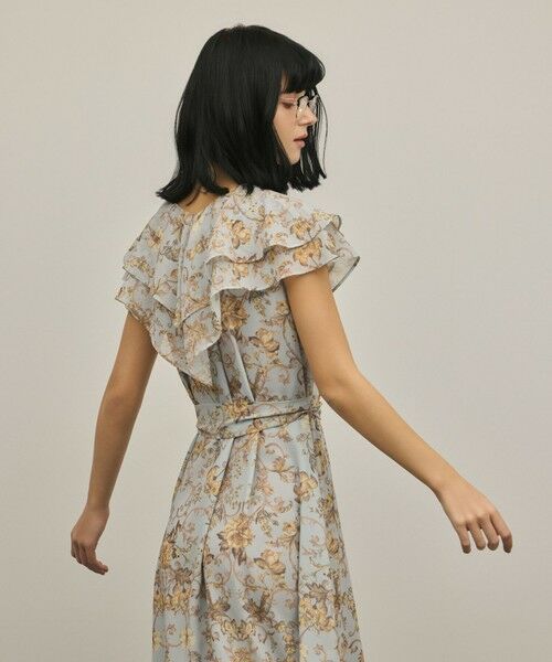 GRACE CONTINENTAL / グレースコンチネンタル ロング・マキシ丈ワンピース | サラサプリントフリルカラーワンピース | 詳細15