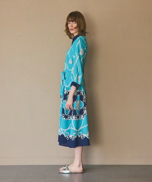 GRACE CONTINENTAL / グレースコンチネンタル ミニ丈・ひざ丈ワンピース | スカーフプリントシャツワンピース | 詳細12