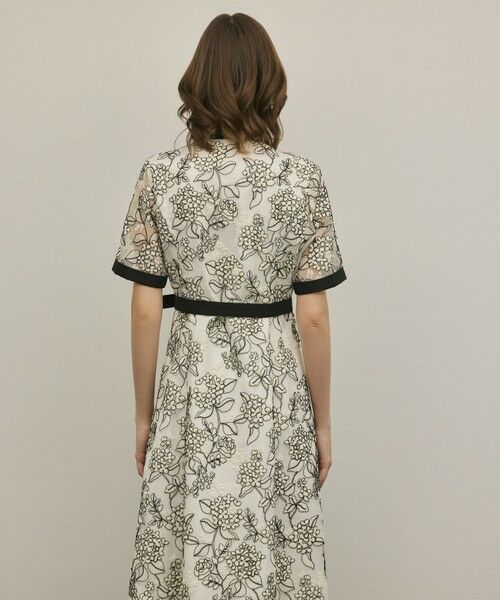 GRACE CONTINENTAL / グレースコンチネンタル ロング・マキシ丈ワンピース | フラワーコード刺繍ワンピース | 詳細8