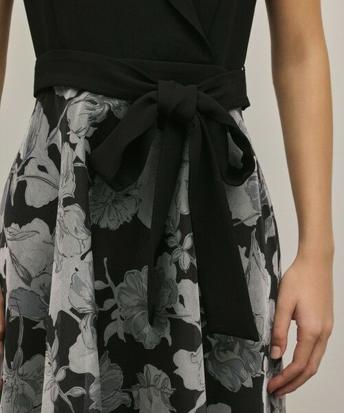 GRACE CONTINENTAL / グレースコンチネンタル ドレス | カシュクールフラワープリントワンピース | 詳細18