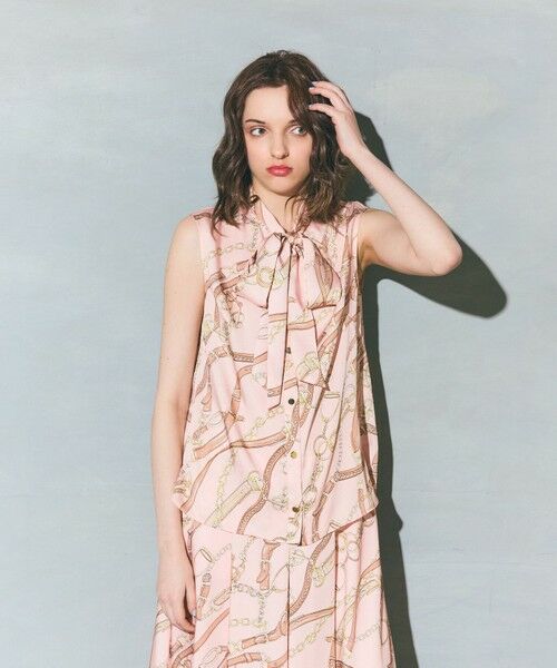 GRACE CONTINENTAL / グレースコンチネンタル シャツ・ブラウス | チェーンプリントボウタイブラウス | 詳細1