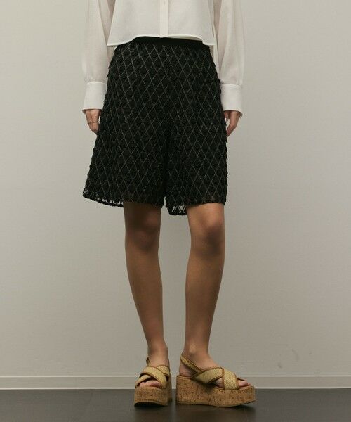 GRACE CONTINENTAL / グレースコンチネンタル その他パンツ | モチーフチュールパンツ（ブラック）