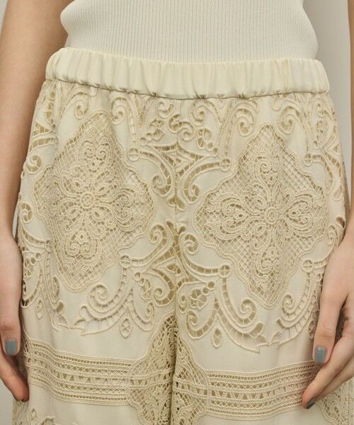 GRACE CONTINENTAL / グレースコンチネンタル その他パンツ | パネル刺繍パンツ | 詳細9