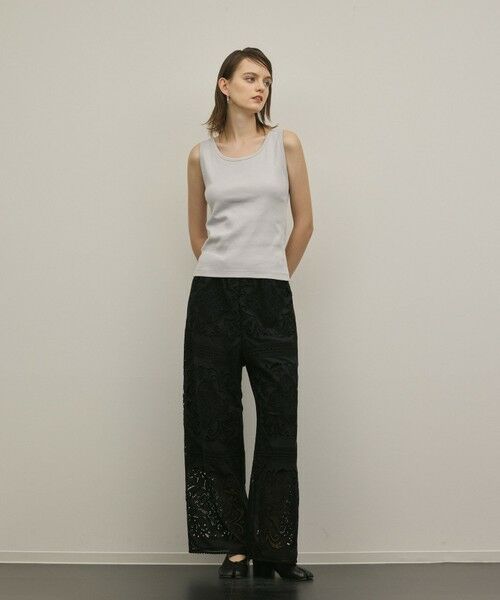 GRACE CONTINENTAL / グレースコンチネンタル その他パンツ | パネル刺繍パンツ（ブラック）
