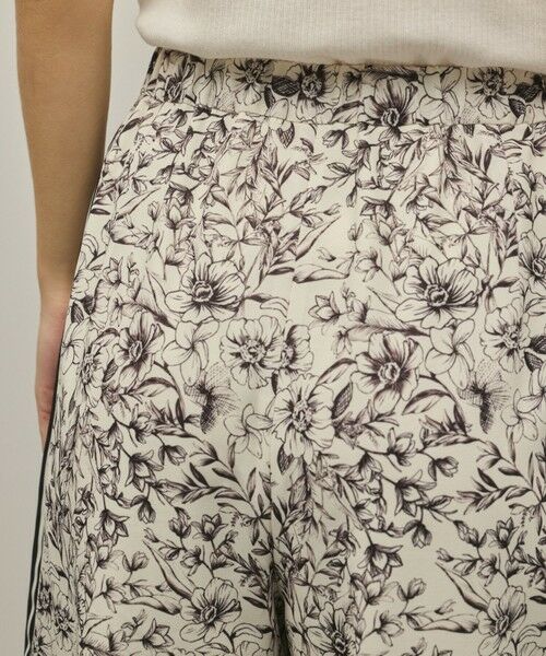 GRACE CONTINENTAL / グレースコンチネンタル その他パンツ | モノトーンフラワープリントパンツ | 詳細11