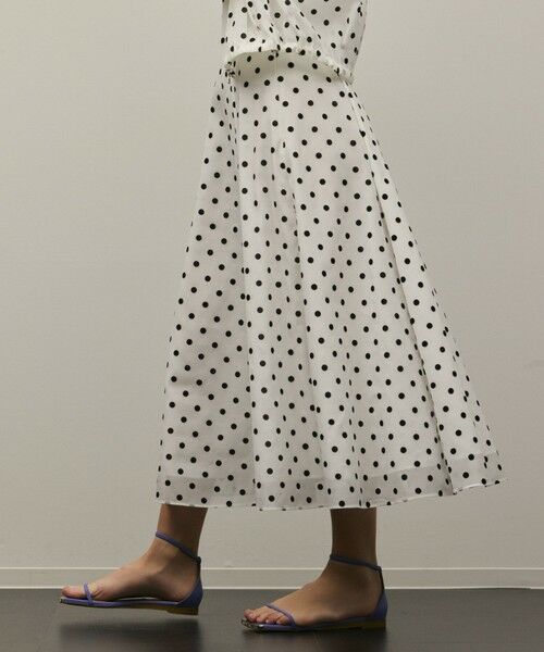 GRACE CONTINENTAL / グレースコンチネンタル ロング・マキシ丈スカート | ドットフロッキータックスカート | 詳細5