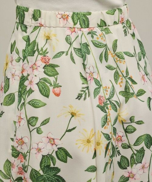 GRACE CONTINENTAL / グレースコンチネンタル ロング・マキシ丈スカート | プリントタックフレアスカート | 詳細10