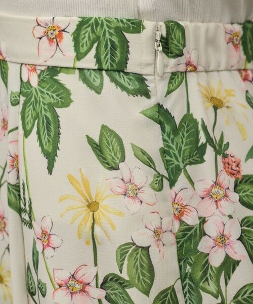 GRACE CONTINENTAL / グレースコンチネンタル ロング・マキシ丈スカート | プリントタックフレアスカート | 詳細8