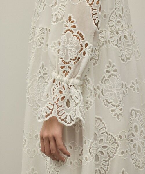 GRACE CONTINENTAL / グレースコンチネンタル ロング・マキシ丈ワンピース | カットレースワンピース | 詳細11