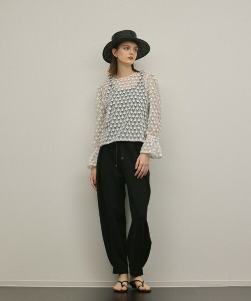 GRACE CONTINENTAL / グレースコンチネンタル シャツ・ブラウス | モチーフチュールブラウス | 詳細1