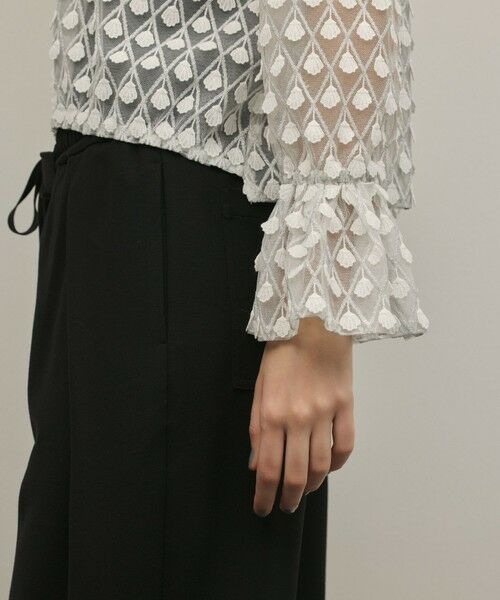 GRACE CONTINENTAL / グレースコンチネンタル シャツ・ブラウス | モチーフチュールブラウス | 詳細13