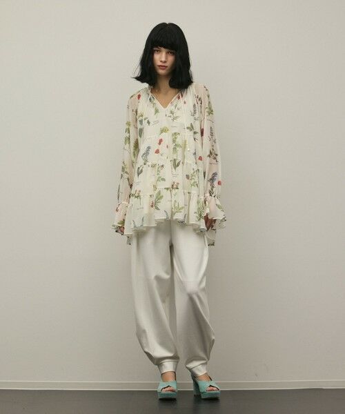 GRACE CONTINENTAL / グレースコンチネンタル シャツ・ブラウス | ボタニカルプリントチュニックトップ | 詳細1