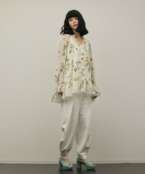 GRACE CONTINENTAL / グレースコンチネンタル シャツ・ブラウス | ボタニカルプリントチュニックトップ | 詳細2