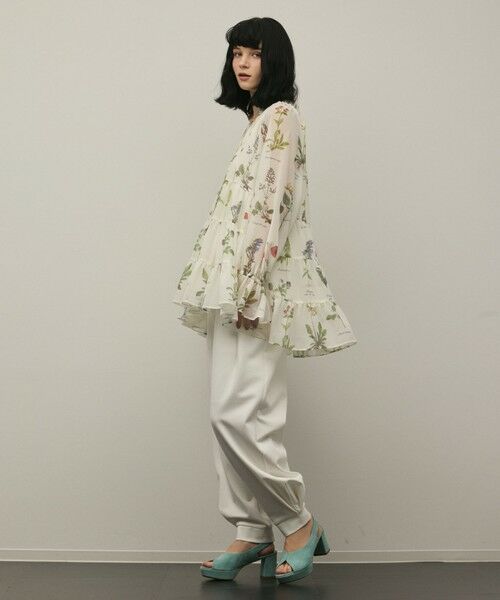 GRACE CONTINENTAL / グレースコンチネンタル シャツ・ブラウス | ボタニカルプリントチュニックトップ | 詳細3