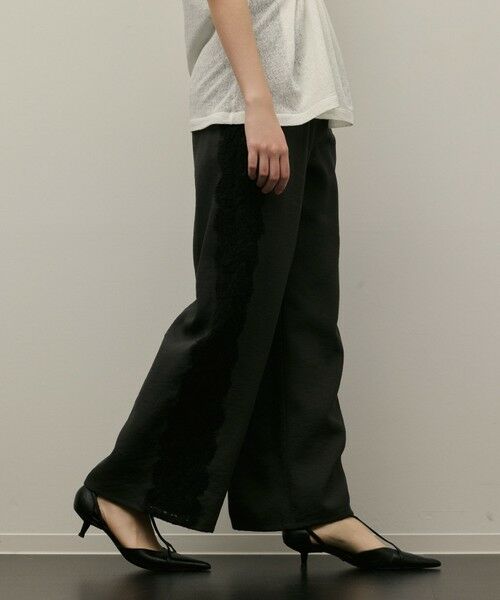 GRACE CONTINENTAL / グレースコンチネンタル その他パンツ | サイドレースパンツ（チャコール）