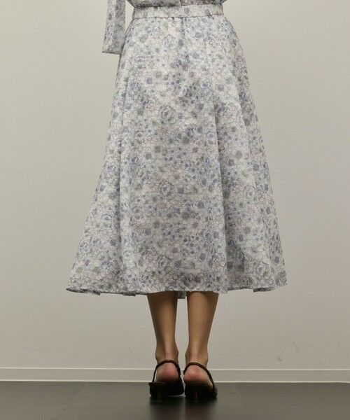 GRACE CONTINENTAL / グレースコンチネンタル ミニ・ひざ丈スカート | シアーフラワープリントジャガードフレアスカート | 詳細18