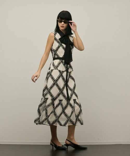 GRACE CONTINENTAL / グレースコンチネンタル ドレス | チュールレースワンピース | 詳細2