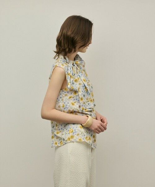 GRACE CONTINENTAL / グレースコンチネンタル シャツ・ブラウス | シアーフラワープリントジャガードブラウス | 詳細9