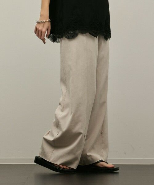 GRACE CONTINENTAL / グレースコンチネンタル その他パンツ | トリアセサイドラインパンツ | 詳細18