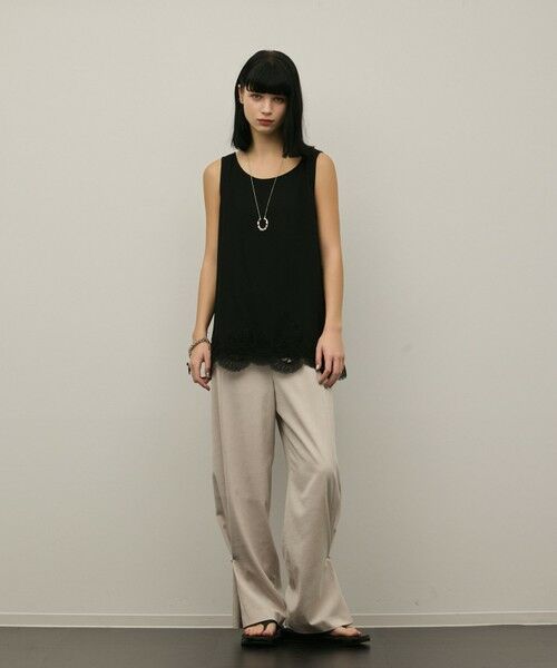 GRACE CONTINENTAL / グレースコンチネンタル その他パンツ | トリアセサイドラインパンツ（ベージュ）