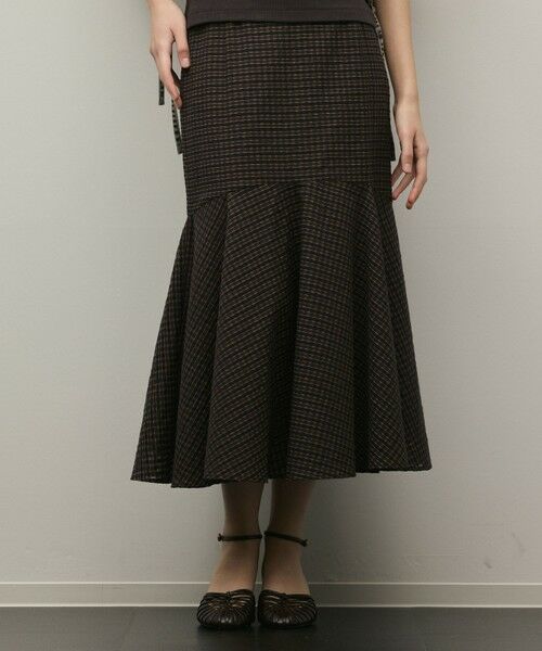 GRACE CONTINENTAL / グレースコンチネンタル ロング・マキシ丈スカート | 【スタイリスト木津明子さんインスタライブ紹介】チェックマーメイドスカート（ブラウン）