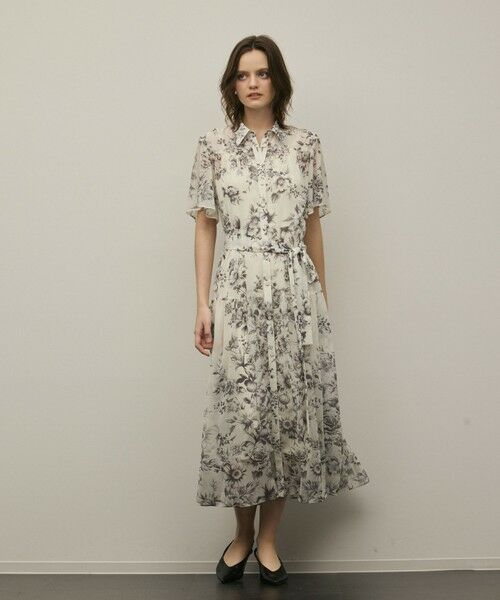 GRACE CONTINENTAL / グレースコンチネンタル ミニ丈・ひざ丈ワンピース | 【スタイリスト木津明子さんインスタライブ紹介】フラワープリントシャツフレアワンピース | 詳細1