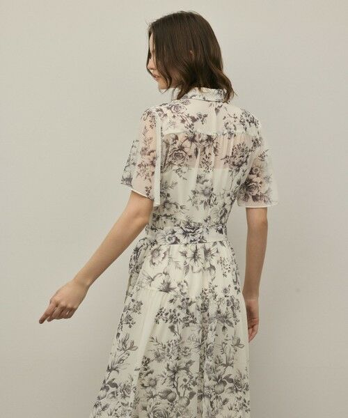 GRACE CONTINENTAL / グレースコンチネンタル ミニ丈・ひざ丈ワンピース | 【スタイリスト木津明子さんインスタライブ紹介】フラワープリントシャツフレアワンピース | 詳細7