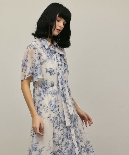 GRACE CONTINENTAL / グレースコンチネンタル ミニ丈・ひざ丈ワンピース | 【スタイリスト木津明子さんインスタライブ紹介】フラワープリントシャツフレアワンピース | 詳細20