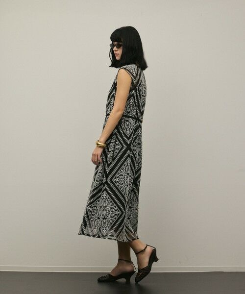 GRACE CONTINENTAL / グレースコンチネンタル ロング・マキシ丈ワンピース | 刺繍ジレワンピース | 詳細17