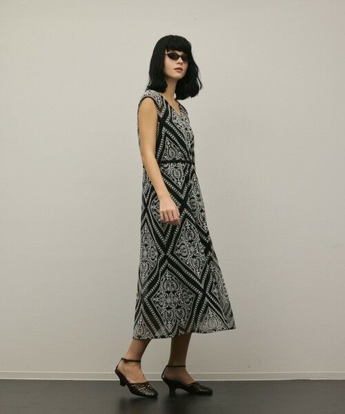 GRACE CONTINENTAL / グレースコンチネンタル ロング・マキシ丈ワンピース | 刺繍ジレワンピース | 詳細18