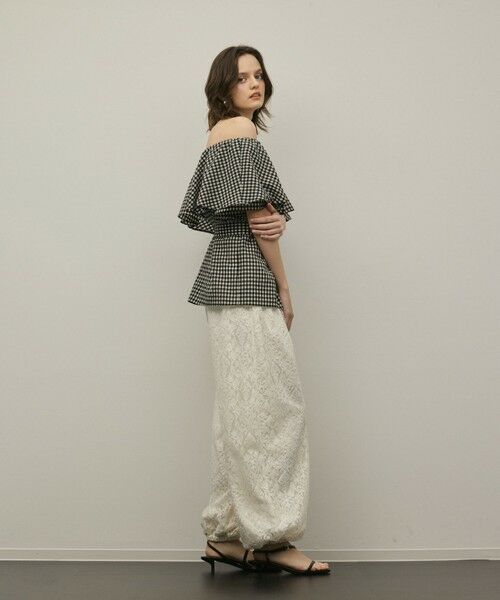 GRACE CONTINENTAL / グレースコンチネンタル シャツ・ブラウス | 【スタイリスト木津明子さんインスタライブ紹介】チェックケープブラウス | 詳細4