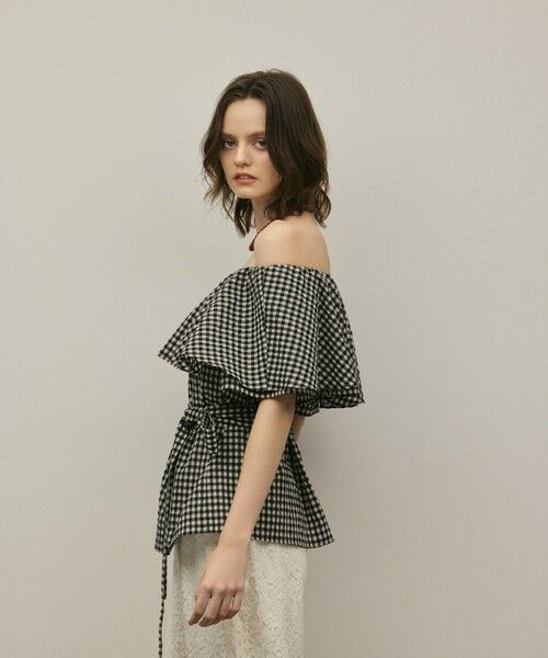 GRACE CONTINENTAL / グレースコンチネンタル シャツ・ブラウス | 【スタイリスト木津明子さんインスタライブ紹介】チェックケープブラウス | 詳細6