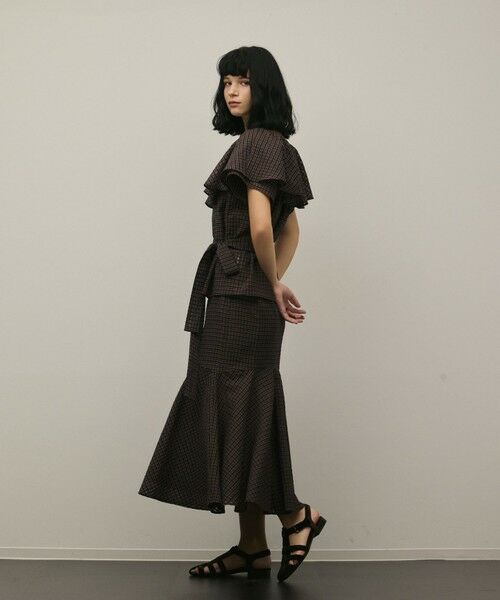 GRACE CONTINENTAL / グレースコンチネンタル シャツ・ブラウス | 【スタイリスト木津明子さんインスタライブ紹介】チェックケープブラウス | 詳細14