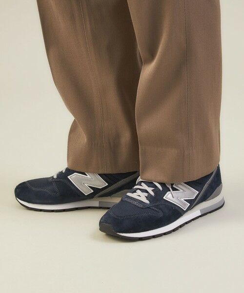 ＜New Balance＞CM996 GR2/NV2 スニーカー