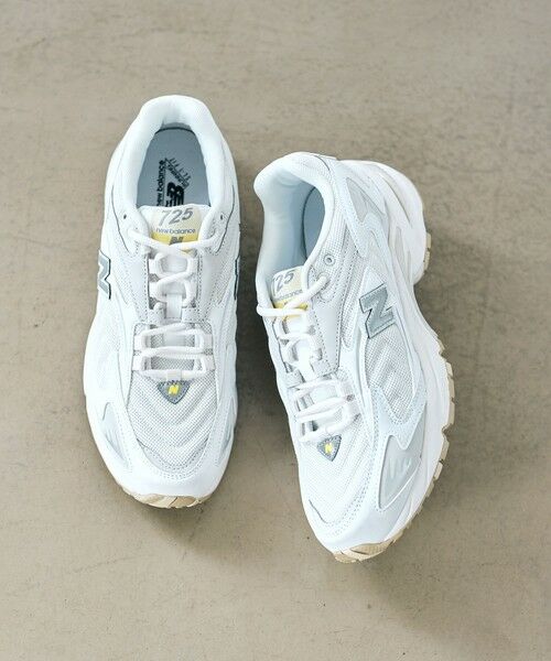 ＜New Balance＞ML725 WHT スニーカー