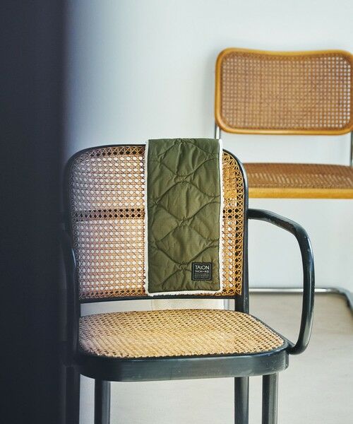 green label relaxing / グリーンレーベル リラクシング マフラー・ショール・スヌード・ストール | ＜TAION＞ミリタリー リバーシブル ダウンマフラー | 詳細21