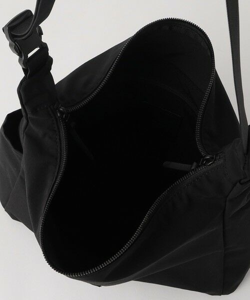 green label relaxing / グリーンレーベル リラクシング ショルダーバッグ | 【別注】＜STANDARD SUPPLY＞GLR トライアングル ショルダーバッグ | 詳細9