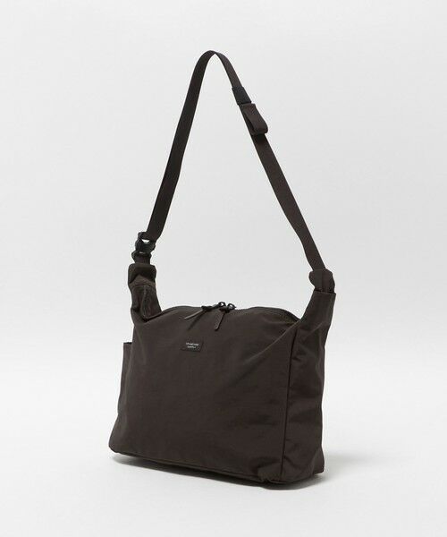 green label relaxing / グリーンレーベル リラクシング ショルダーバッグ | 【別注】＜STANDARD SUPPLY＞GLR トライアングル ショルダーバッグ | 詳細13