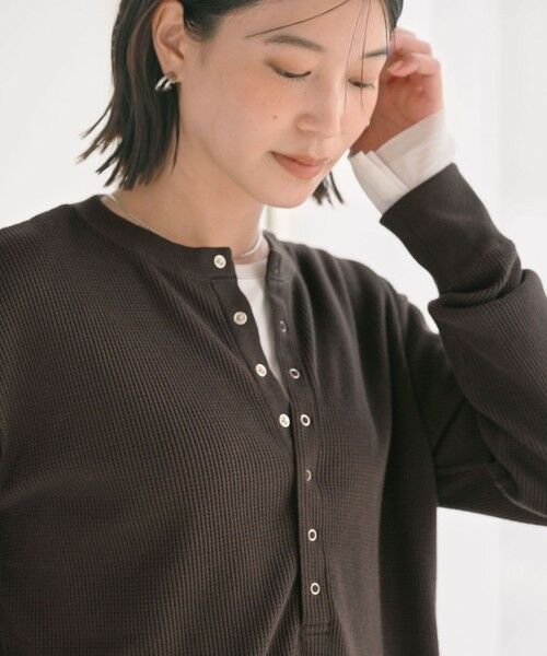 green label relaxing / グリーンレーベル リラクシング カットソー | ＜at ease＞ヘンリーネック ワッフル プルオーバー カットソー | 詳細23