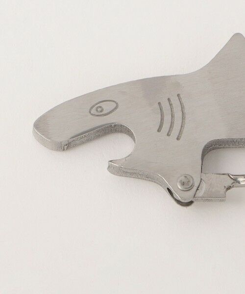 green label relaxing / グリーンレーベル リラクシング キーホルダー・ストラップ | ＜KIKKERLAND＞シャークキーリング 栓抜き | 詳細3