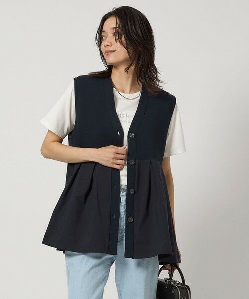 green label relaxing ショート丈ニットベスト 黒 - メルカリ