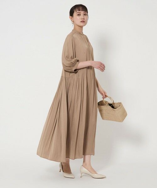 green label relaxing/グリーンレーベル リラクシング サテン ギャザー ショートスリーブ ワンピース BEIGE FREE green label relaxing/グリーンレーベル リラクシング サテン ギャザー ショートスリーブ ワンピース BEIGE FREE