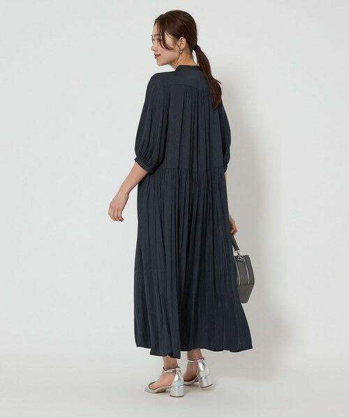 green label relaxing / グリーンレーベル リラクシング ロング・マキシ丈ワンピース | サテン ギャザー ショートスリーブ ワンピース | 詳細21