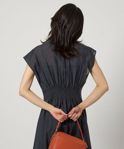 green label relaxing / グリーンレーベル リラクシング ロング・マキシ丈ワンピース | カッセン ウエストタック フレンチスリーブ ワンピース | 詳細11