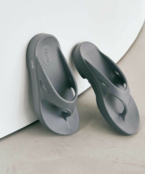 green label relaxing/O[[x NVO OOFOSOOriginal T_ MD. GRAY 23cm