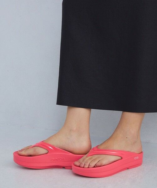 green label relaxing / グリーンレーベル リラクシング サンダル | ＜OOFOS＞OOmega プラットフォーム サンダル / ウーメガ | 詳細24