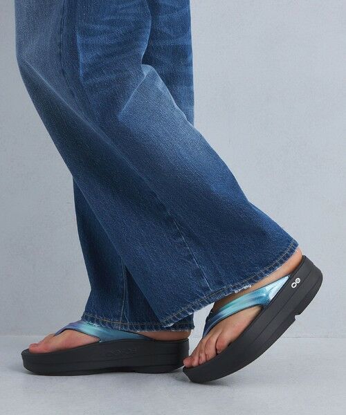 green label relaxing / グリーンレーベル リラクシング サンダル | 【国内EXCLUSIVE】＜OOFOS＞ OOmega LUXE サンダル | 詳細1