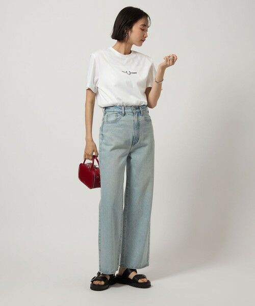 green label relaxing / グリーンレーベル リラクシング Tシャツ | ＜FRED PERRY＞ エンブロイダリー ショートスリーブ Tシャツ | 詳細2