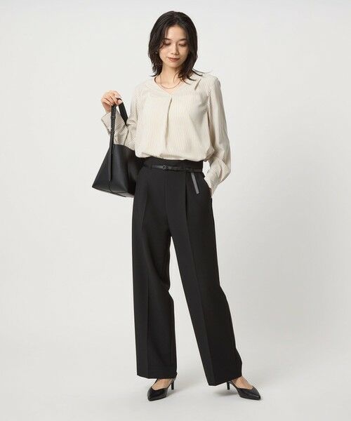 green label relaxing / グリーンレーベル リラクシング シャツ・ブラウス | 肩タック Vネック ブラウス マシンウォッシャブル UVカット | 詳細25